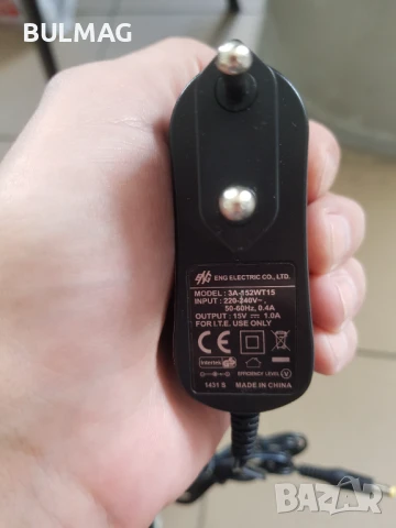 Нестандартен Адаптер 15V - 1A, снимка 4 - Друга електроника - 50848936