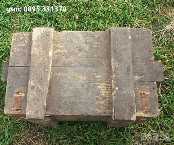 стар военен дървен сандък с патина, снимка 3 - Антикварни и старинни предмети - 34261165