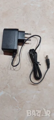 Адаптер moso 12V / 1.5A / 18w / с мъжки жак