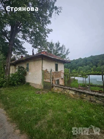 Продавам къща в с. Сопот 