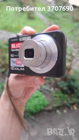Компактен дигитален фотоапарат Casio Exilim EX-Z1080, снимка 2 - Фотоапарати - 52475396