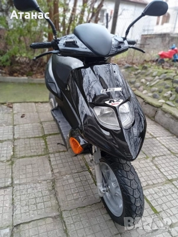 Benelli K2 Yamaha Aerox motor