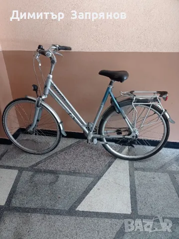 Дамски велосипед 28 цола, снимка 1