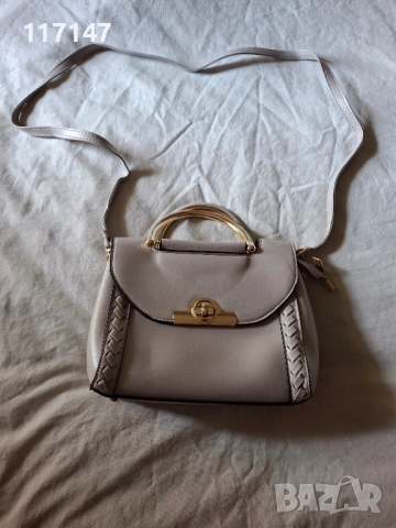 нова сива малка дамска чанта, снимка 3 - Чанти - 52177150
