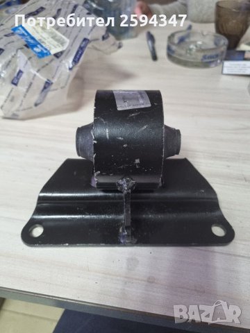 HYUNDAI H100 2.5D-TD 1993-2007г ТАМПОН ДВИГАТЕЛ ЗАДЕН HMC