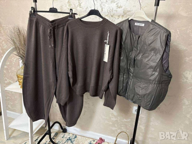 дамски комплект , снимка 2 - Комплекти - 51459930