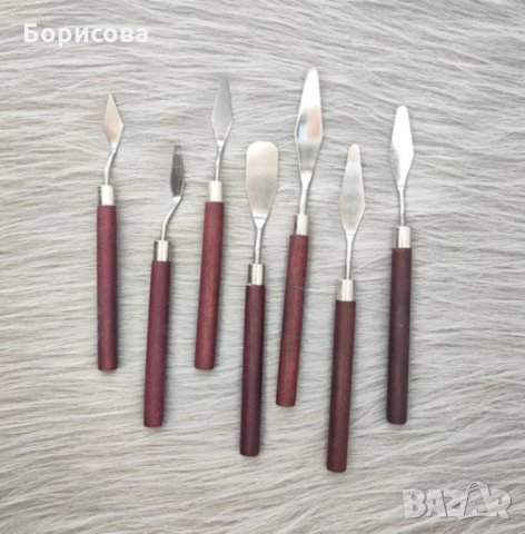 7 броя инструменти за смесване на бои и рисуване, шпакли 