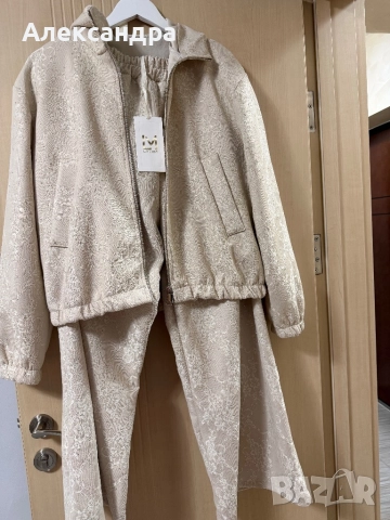 Дамски сет дантела с камъни, снимка 2 - Спортни екипи - 52681347