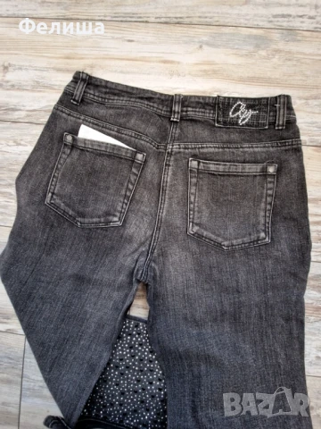 Диамантени Блестящи Тъмно Сиви Дънки с Фасетирани Сребристи и Черни Камъчета, снимка 8 - Дънки - 51006666