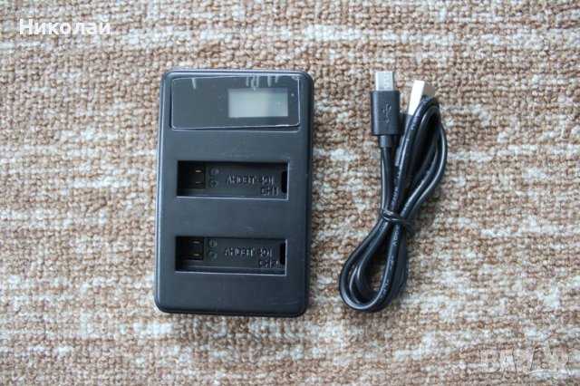 Двойно зарядно за GoPro Hero 4, снимка 1 - Батерии, зарядни - 35559081