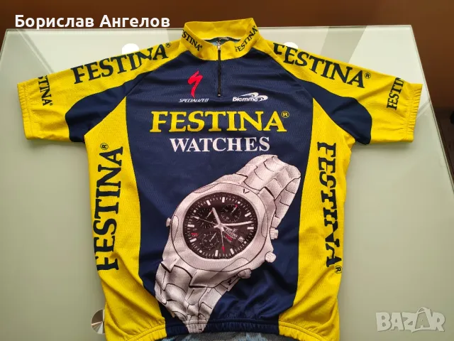 Мъжки велоекип с надпис Festina