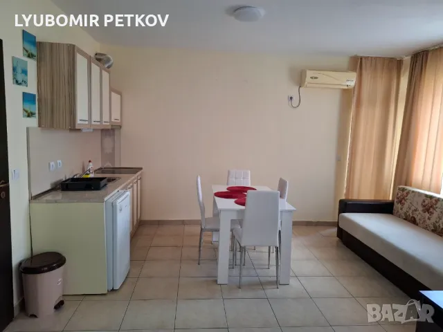 Просторно Студио с тераса в Слънчев Бряг до магазин Младост