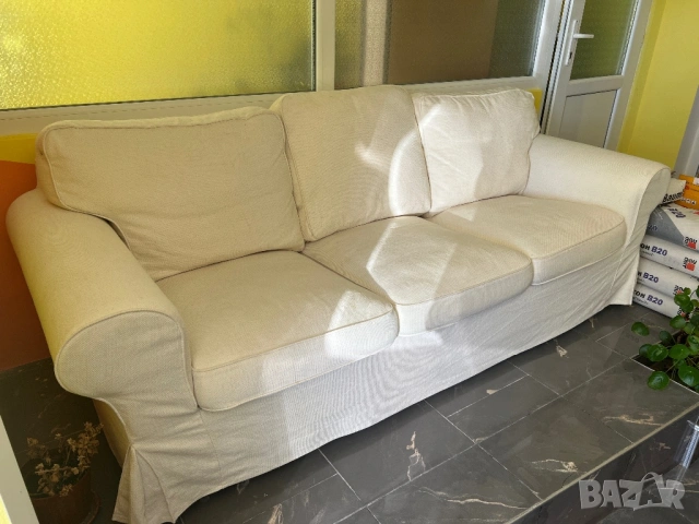 Продава диван, снимка 2 - Дивани и мека мебел - 53241180