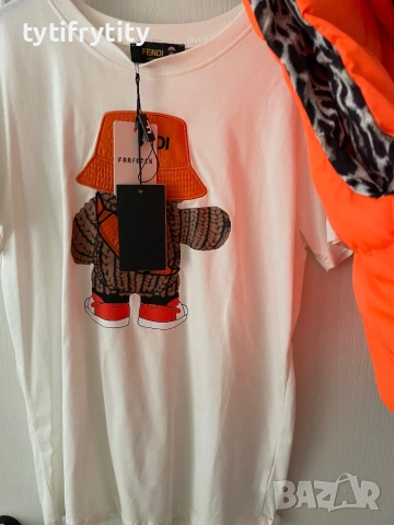 Balmain грейка с две лица, снимка 3 - Елеци - 53283228