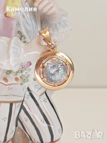 Руско злато , снимка 9 - Колиета, медальони, синджири - 51863392