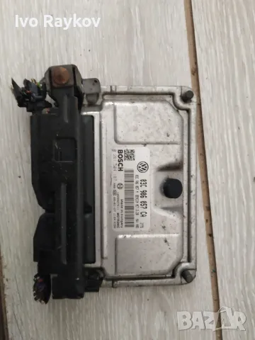 омпютър ECU Seat Ibiza IV (2008-2012г.) 03C 906 057 CA , 03C906057CA, 0261S04187