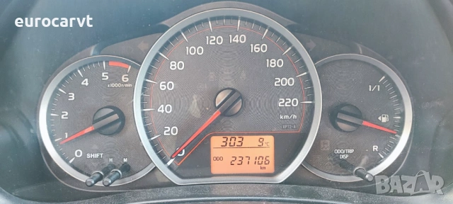 Toyota Yaris 1.4 D-4D Dynamic, снимка 6 - Автомобили и джипове - 53644840