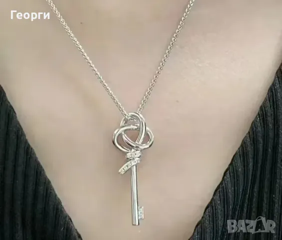 Tiffany & Co колие , снимка 2 - Колиета, медальони, синджири - 50264927