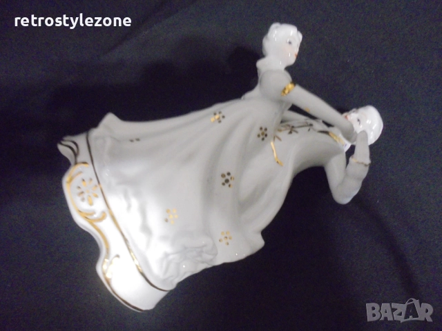 № 8277 Колекционерска порцеланова фигура – танцуваща двойка , снимка 5 - Други ценни предмети - 51841168