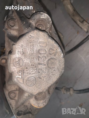 Четирибутални спирачни апарати Brembo Mercedes W220 , снимка 4 - Части - 41655232