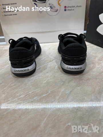 Under Armour номер 36,5, снимка 6 - Маратонки - 53437234