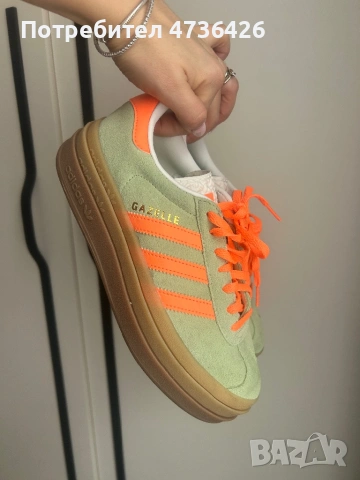 Адидас маратонки, снимка 3 - Маратонки - 53686495