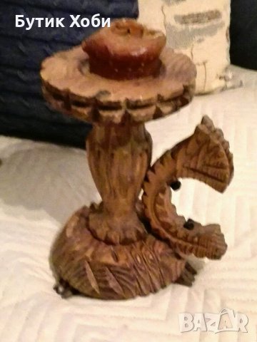 Уникален свещник дърворезба