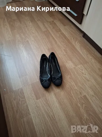 Дамски черни обувки от велур