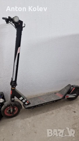 Продавам електрическа тротинетка Aprilia SR2