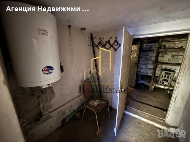 Двуетажна къща в с. Ушинци , снимка 7 - Къщи - 52061208