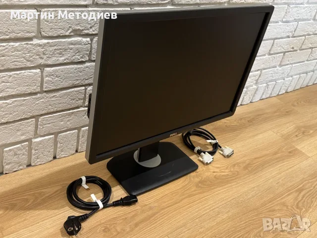 24” Монитор Dell U2412M (2013), снимка 2 - Монитори - 55843169