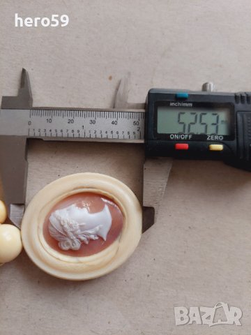 Старо антикварно колие,медальон от слонова кост и коралова камея 19 век , снимка 7 - Колиета, медальони, синджири - 44327316