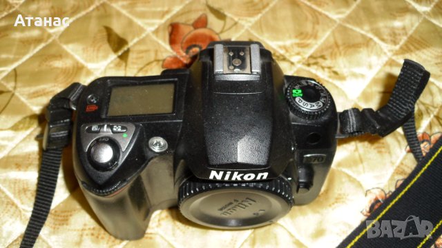Фотоапарат NIKON D70 и обективи, снимка 2 - Фотоапарати - 40729409