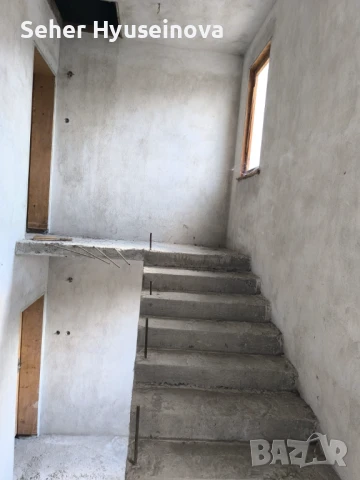 Продавам многофамилна къща в гр.Попово, снимка 7 - Къщи - 50596038