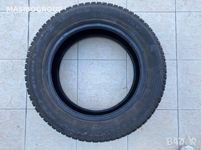 Гуми всесезонни гума 235/55/17” GOODYEAR Vector 4Seasons, снимка 3 - Гуми и джанти - 44348667