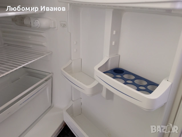 Хладилник Краун , снимка 4 - Хладилници - 53193744