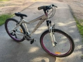 Продавам дамско планинско колело Cross Gravita 26", снимка 1
