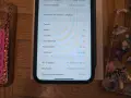 Продавам iPhone 11, 64GB, фабрично отключен към всички оператори. Телефонът работи отлично, снимка 16