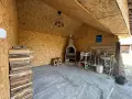  КЪЩА ЗА ПРОДАЖБА В БЪРДАРСКИ ГЕРАН – ГОТОВА ЗА ЖИВЕЕНЕ С БАСЕЙН И ГОЛЯМ ДВОР, снимка 13