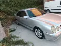 Мерцедес Е 220 СDI, снимка 2