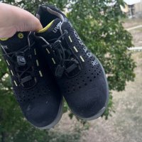  Uvex 1 S2 SRC Safety Shoes — номер 41, снимка 4 - Други - 42373600
