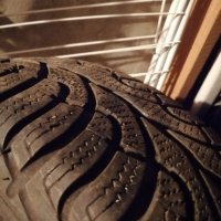 Нови зимни гуми, снимка 12 - Гуми и джанти - 26211198