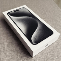 НОВ❗️НЕРАЗПЕЧАТАН❗️iPhone 15 Pro Max *лизинг от 90лв/м 256гб❗️/ White Titanium ГАРАНЦИЯ❗️, снимка 3 - Apple iPhone - 44552559