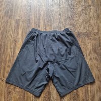 Страхотни мъжки  къси шорти NIKE  размер  M, снимка 2 - Къси панталони - 41890668