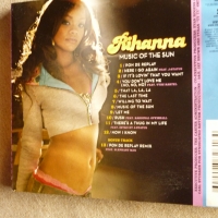 RIHANNA, снимка 5 - CD дискове - 36045273