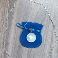 Сребърен медальон зодия Водолей, снимка 1 - Колиета, медальони, синджири - 41732987