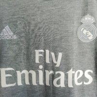 Real Madrid Cristiano Ronaldo Adidas оригинална фланелка тениска размер М Реал Мадрид Роналдо , снимка 4 - Тениски - 41854803