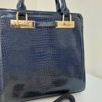 Нова дамска чанта , снимка 1 - Чанти - 41933788