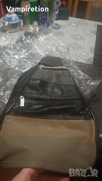 Интересна асиметрична раница естествена кожа , снимка 1