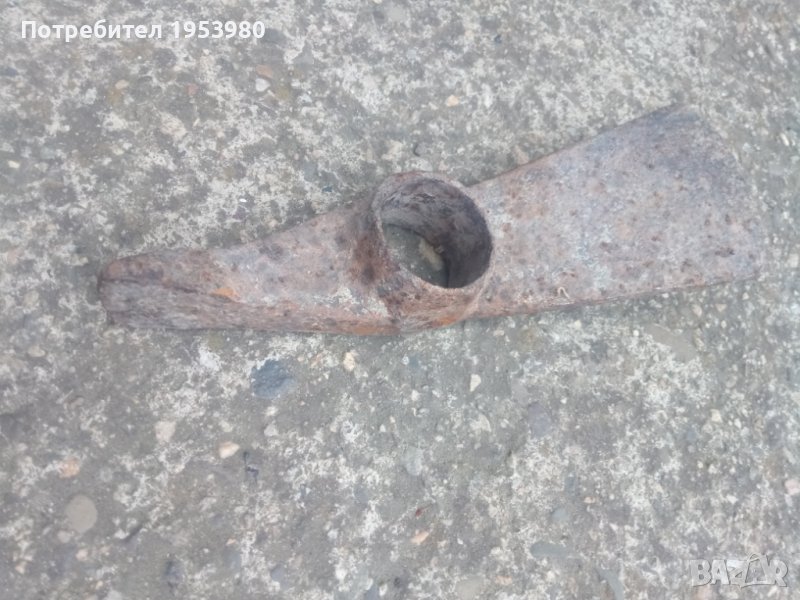Мотика брадва, снимка 1